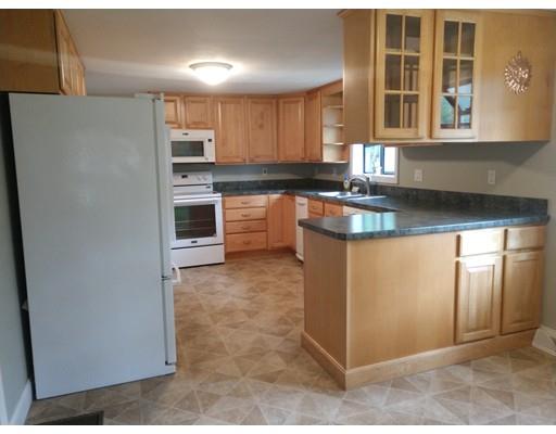 55 Middle Road Amesbury, MA 01913 - Photo 4 of 20