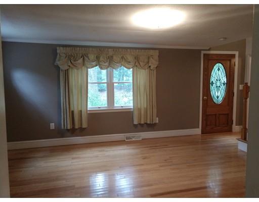 55 Middle Road Amesbury, MA 01913 - Photo 7 of 20