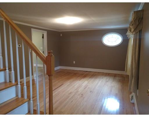 55 Middle Road Amesbury, MA 01913 - Photo 8 of 20