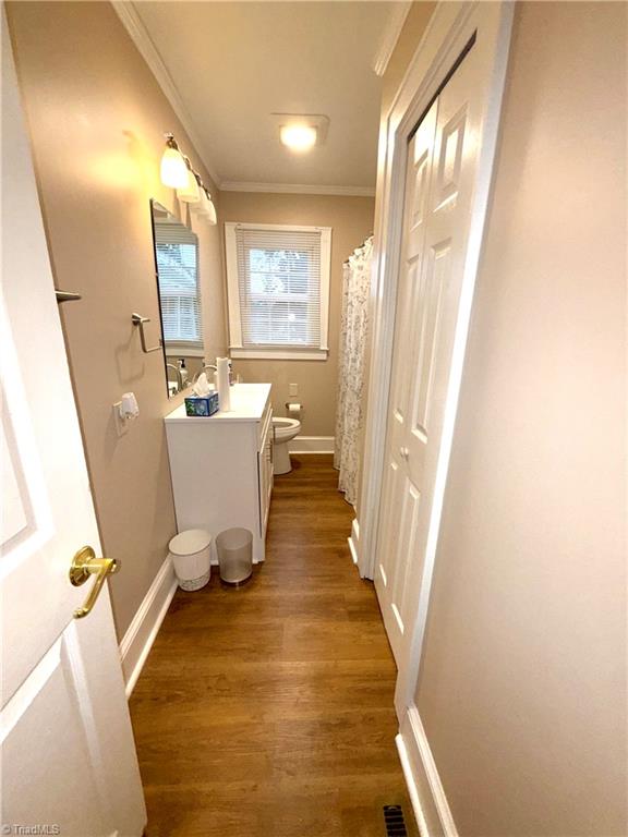 435 Elk Spur Street Elkin, NC 28621 - Photo 34 of 44 Hall Bath