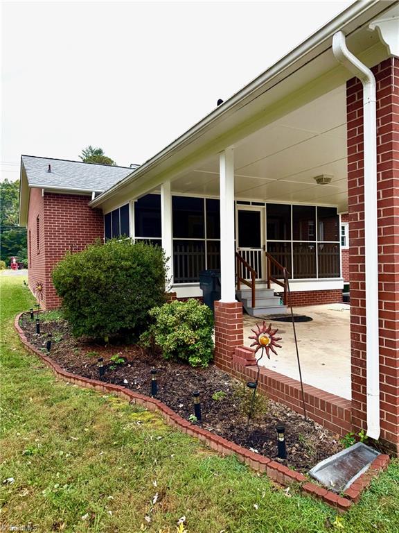 435 Elk Spur Street Elkin, NC 28621 - Photo 10 of 44