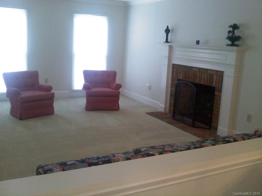 428 Hemingford Grey, Unit A3 Fort Mill, SC 29708 - Photo 3 of 10
