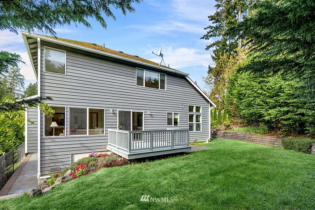 9036 Northeast 176th Street Bothell, WA 98011 - Photo 14 of 16 Gallery Image 14