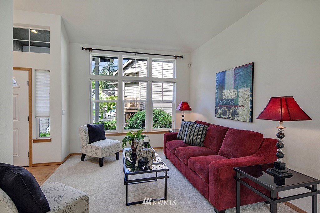 9036 Northeast 176th Street Bothell, WA 98011 - Photo 3 of 16 Gallery Image 3