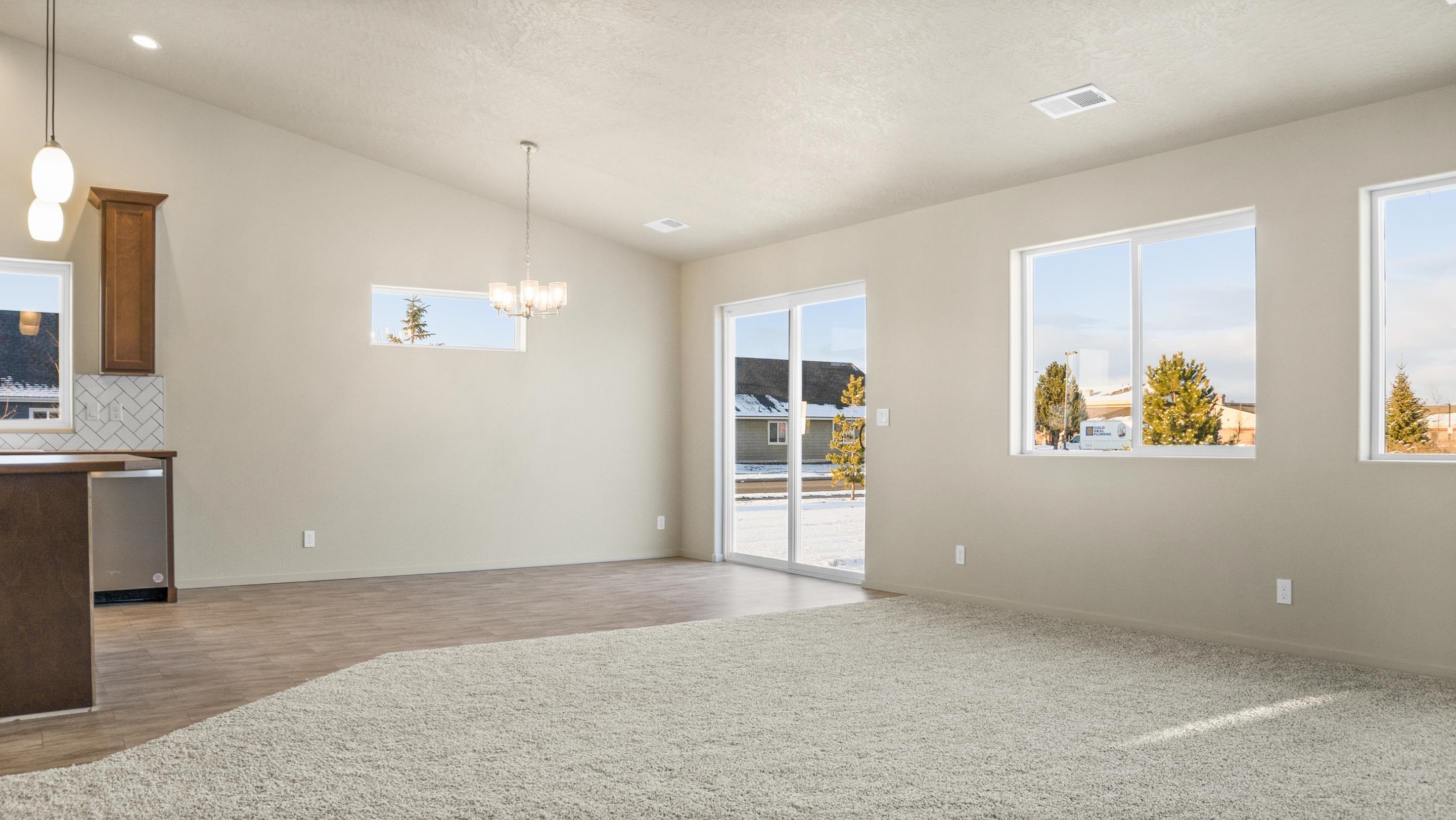 18725 East Riverside Avenue Spokane Valley, WA 99016 - Photo 4 of 5