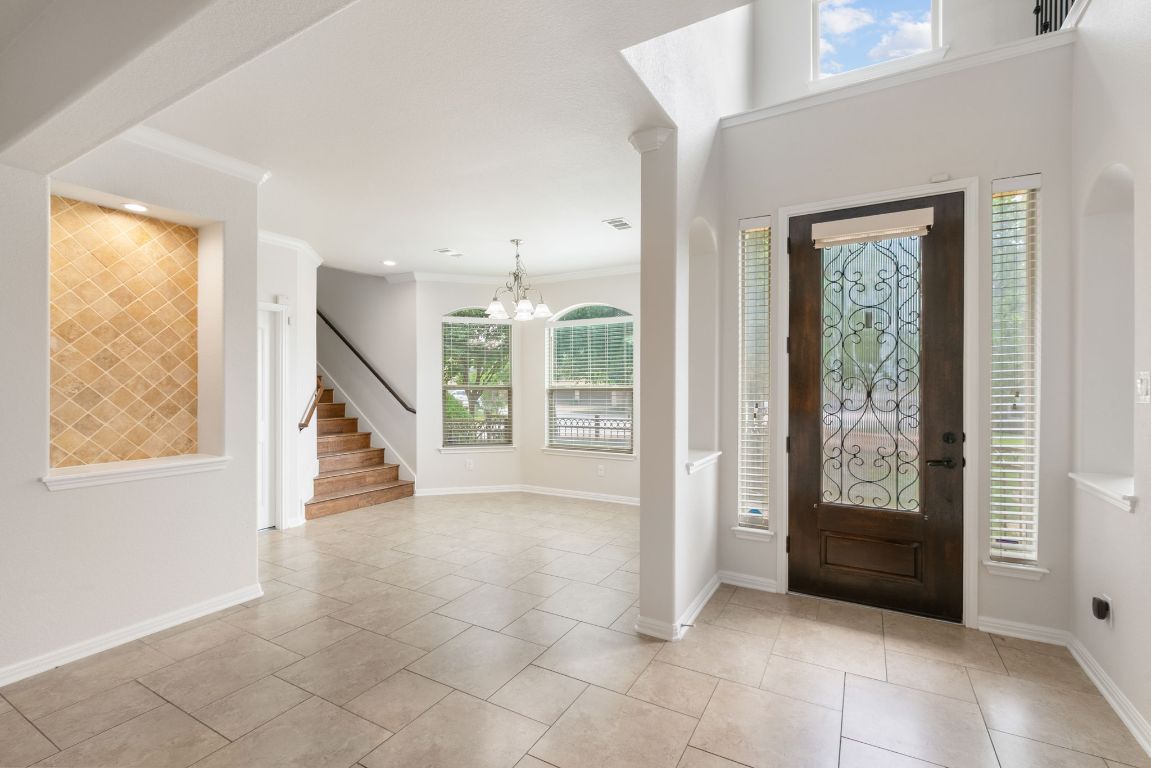 9617 Solana Vista Loop, Unit A Austin, TX 78750 - Photo 16 of 35 a view of an entryway with livingroom