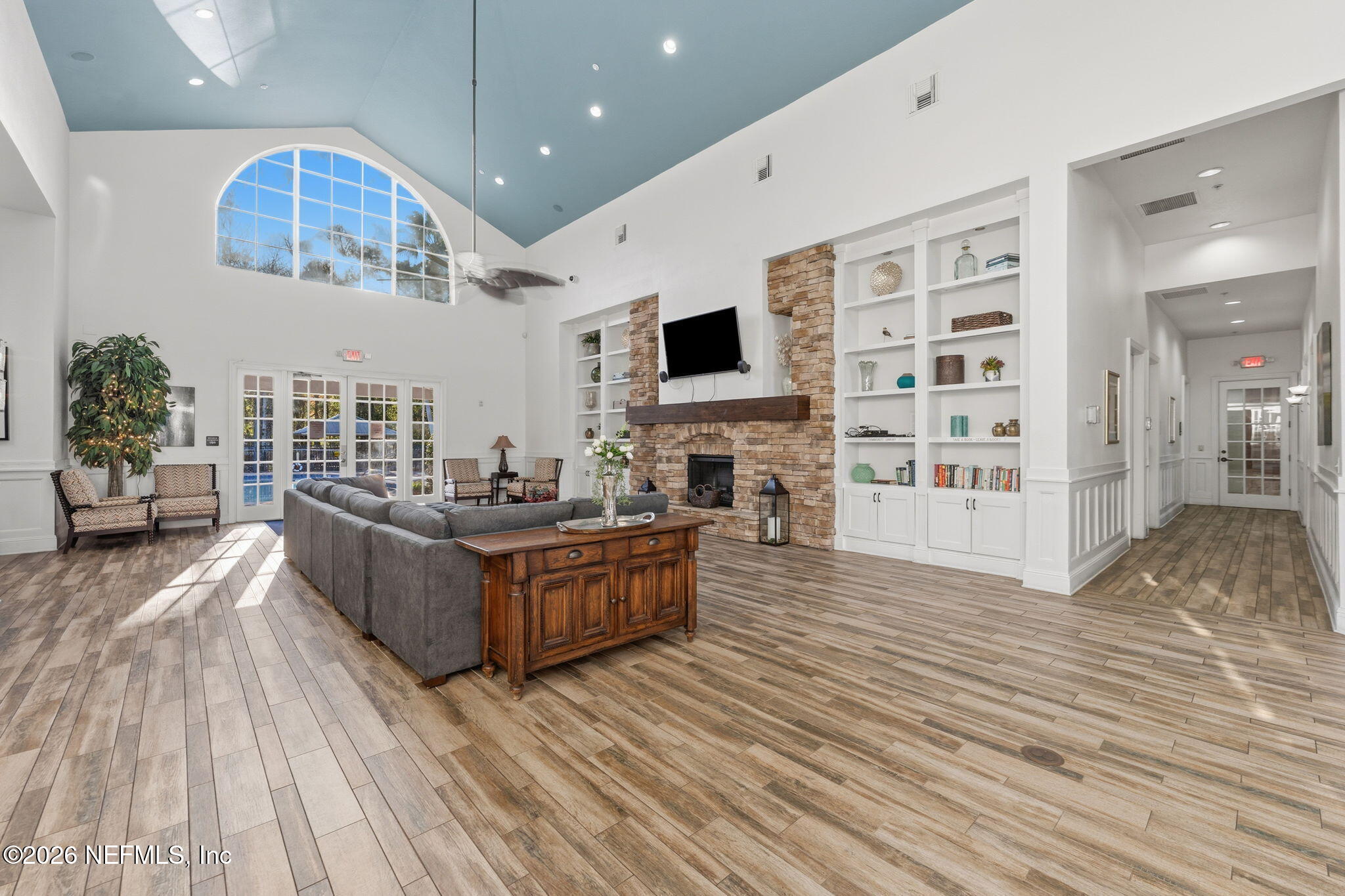 8550 Touchton Road, Unit 212 Jacksonville, FL 32216 - Photo 3 of 31 6-web-or-mls-DSC09867