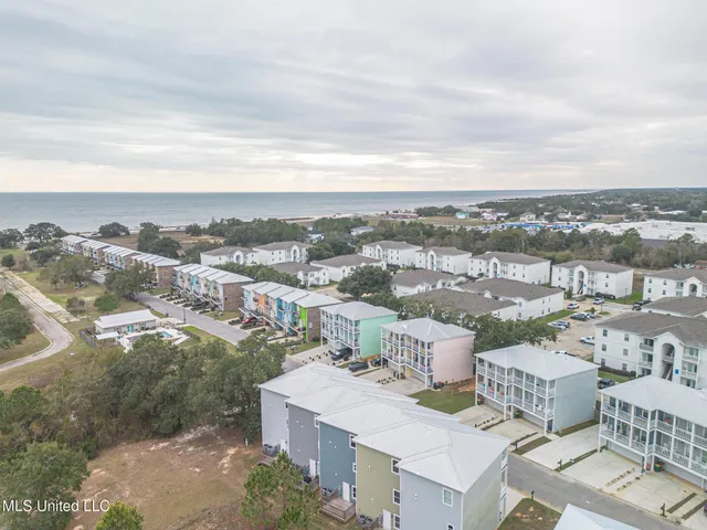 $314,900 | 82 Oak Alley Lane, Long Beach, MS 39560