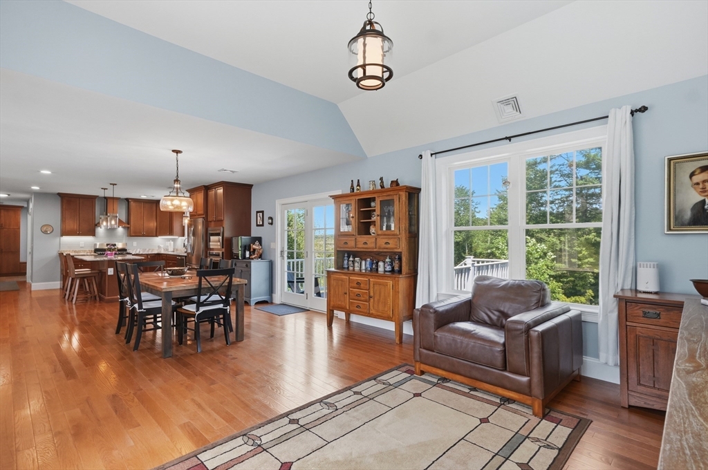 31 Bristol Road Pembroke, MA 02359 - Photo 15 of 40 Gallery Image 15