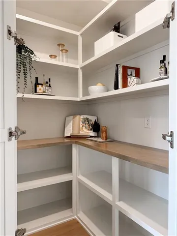 $749,950 | 8033 Payne Street, Shawnee, KS 66218