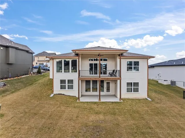 $749,950 | 8033 Payne Street, Shawnee, KS 66218