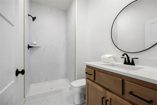 $749,950 | 8033 Payne Street, Shawnee, KS 66218