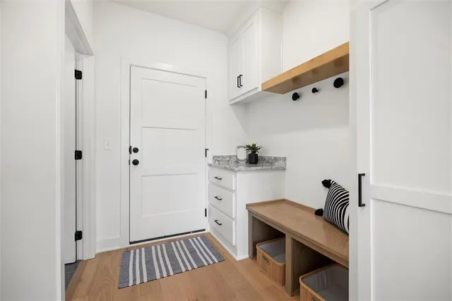 $749,950 | 8033 Payne Street, Shawnee, KS 66218