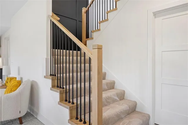 $749,950 | 8033 Payne Street, Shawnee, KS 66218