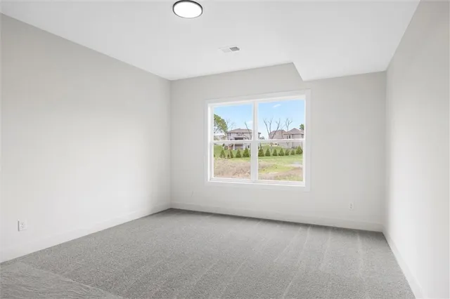 $749,950 | 8033 Payne Street, Shawnee, KS 66218