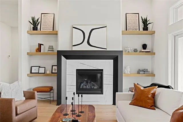 $749,950 | 8033 Payne Street, Shawnee, KS 66218