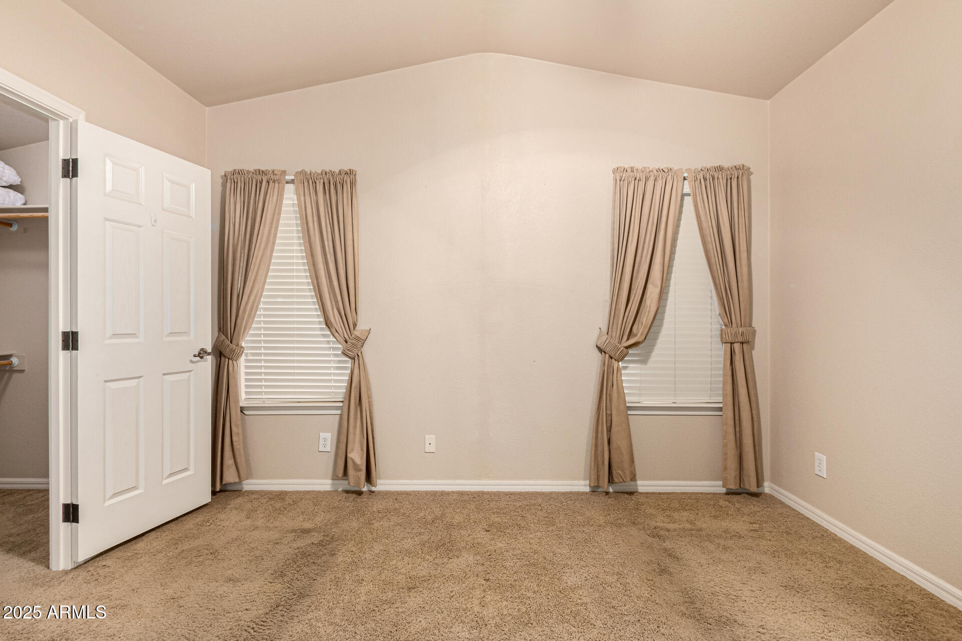 3301 South Goldfield Road, Unit 2019 Apache Junction, AZ 85119 - Photo 19 of 44 20-Goldfield