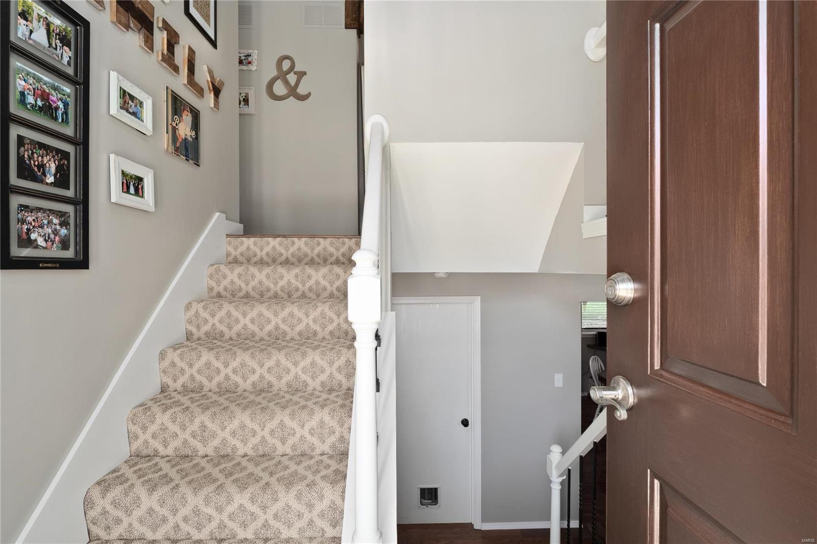 443 Talbert Court Ballwin, MO 63021 - Photo 3 of 25 Gallery Image 3