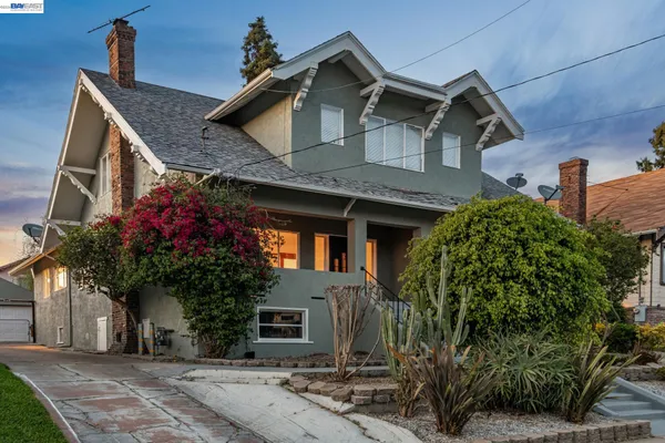 $798,000 | 2063 Rosedale Avenue, Oakland, CA 94601