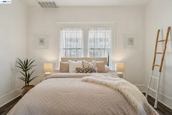 $798,000 | 2063 Rosedale Avenue, Oakland, CA 94601