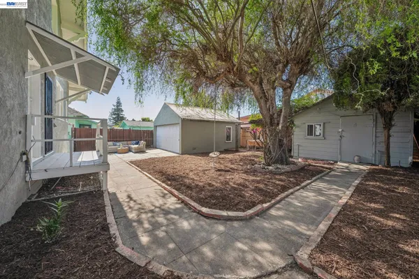 $798,000 | 2063 Rosedale Avenue, Oakland, CA 94601
