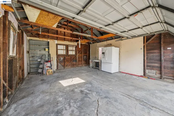 $798,000 | 2063 Rosedale Avenue, Oakland, CA 94601