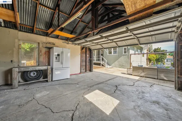 $798,000 | 2063 Rosedale Avenue, Oakland, CA 94601