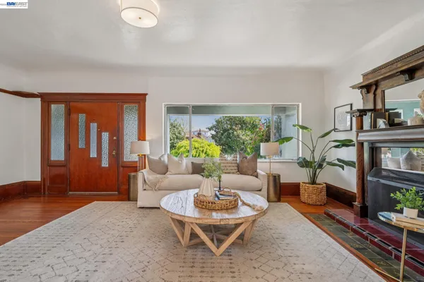 $798,000 | 2063 Rosedale Avenue, Oakland, CA 94601