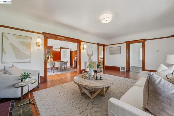 $798,000 | 2063 Rosedale Avenue, Oakland, CA 94601