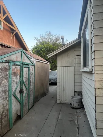 $750,000 | 586 West Center Street, Pomona, CA 91768