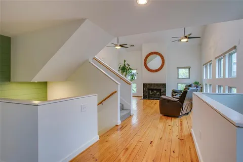 $472,500 | 3801 San Jacinto Street, Unit E, Dallas, TX 75204
