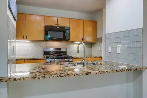 $472,500 | 3801 San Jacinto Street, Unit E, Dallas, TX 75204