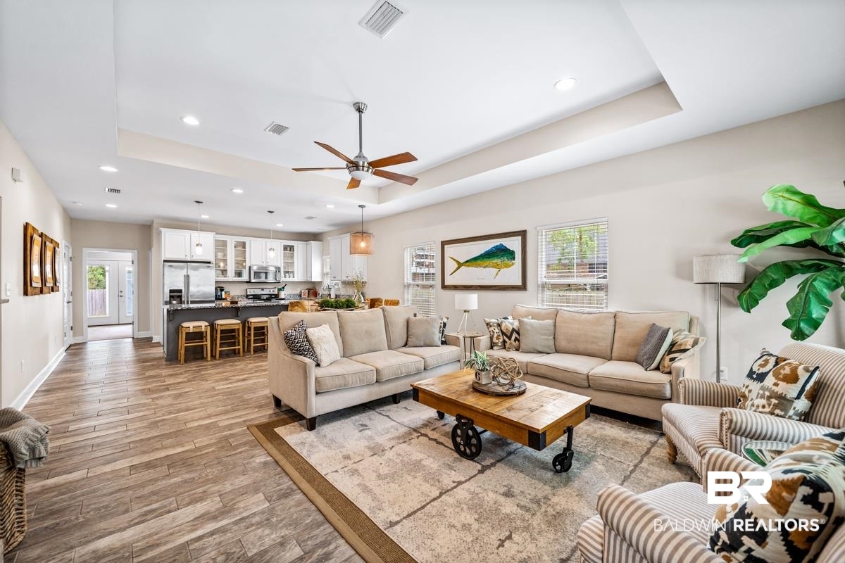 5204 Pine Road Orange Beach, AL 36561 - Photo 2 of 28 Living area