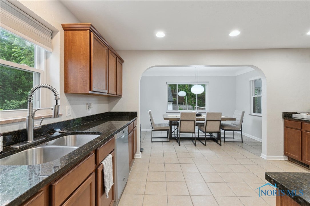 3152 Aldringham Road Toledo, OH 43606 - Photo 21 of 49 Gallery Image 21