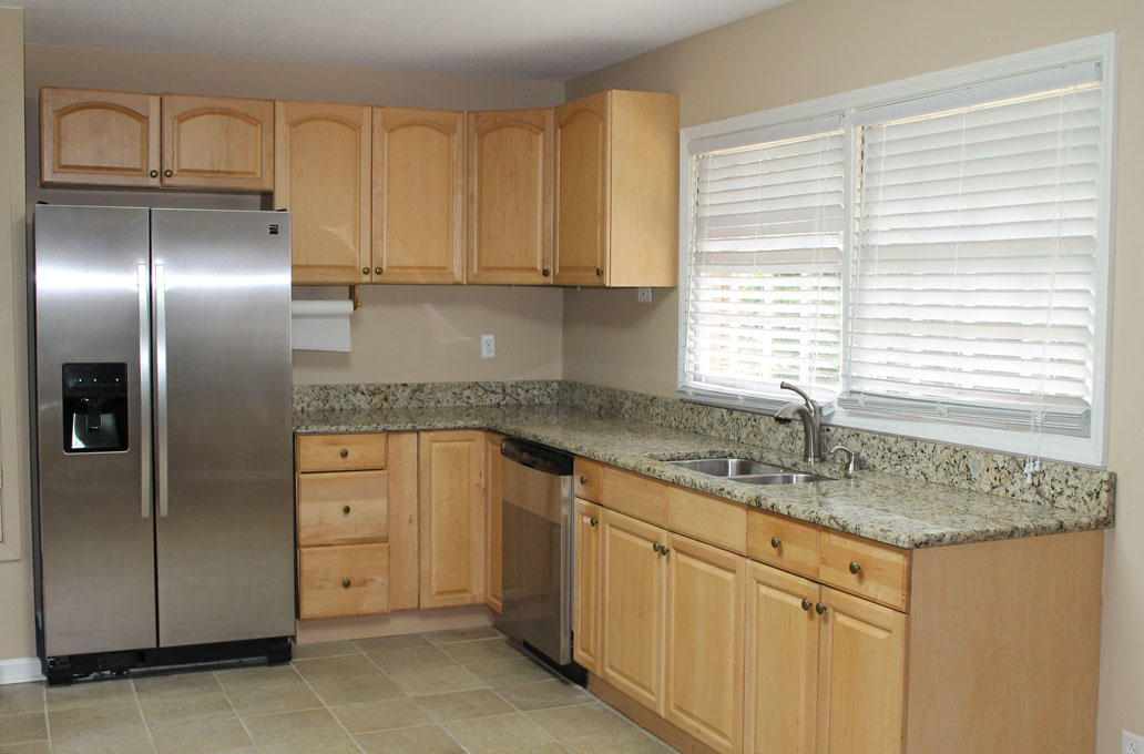 411 Paradise Road Niceville, FL 32578 - Photo 3 of 9 kitchen best