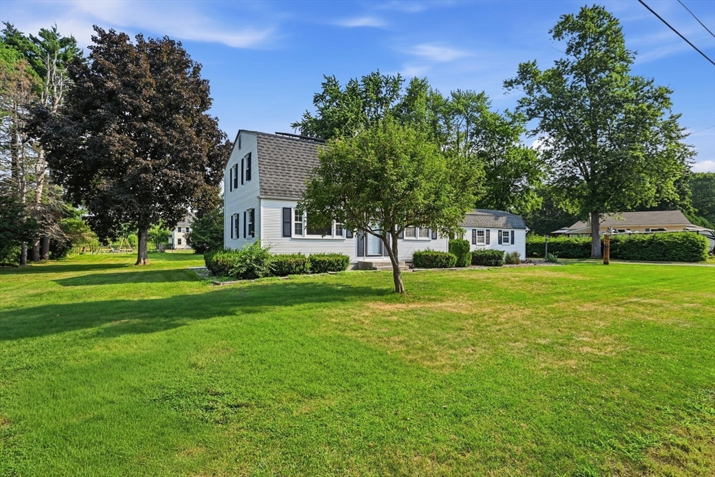 38 Martin Farms Road Hampden, MA 01036 - Photo 3 of 41 Gallery Image 3