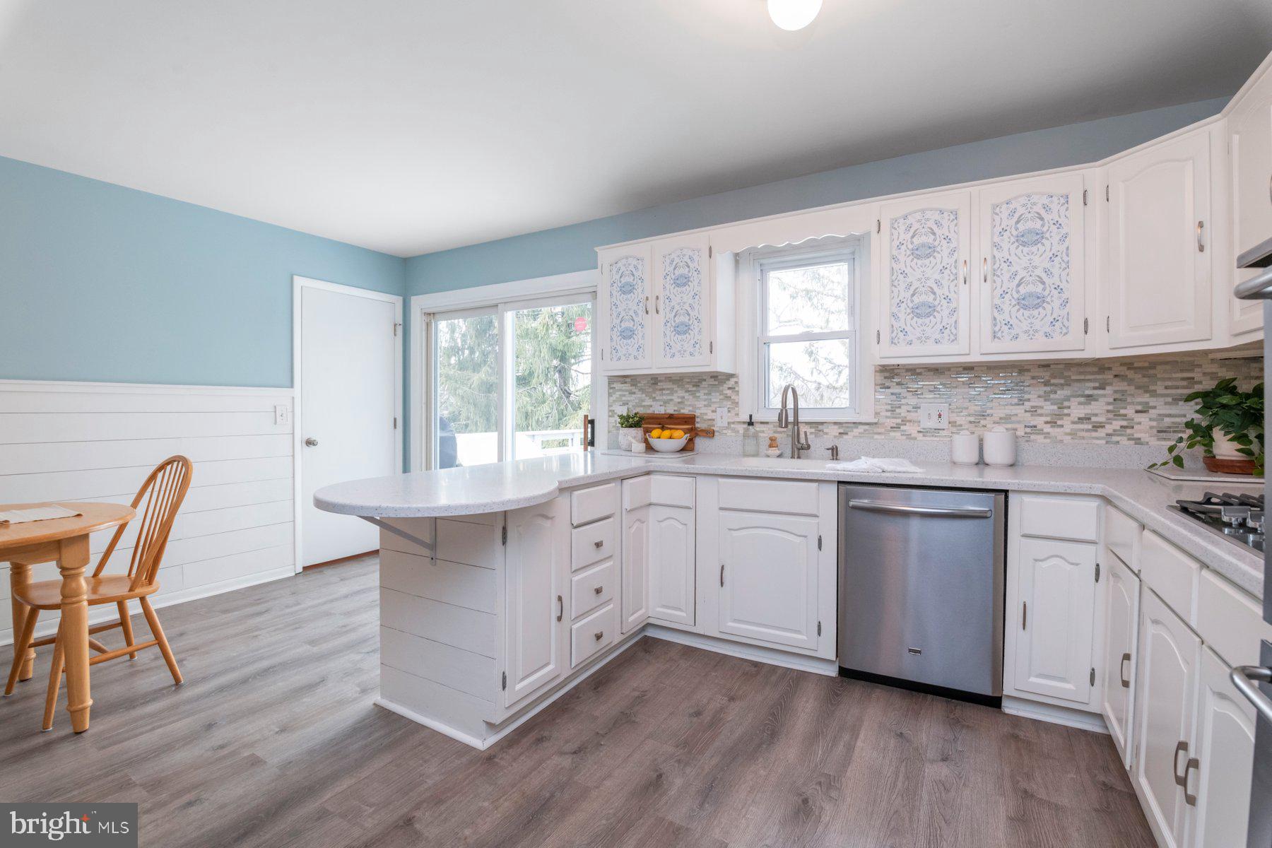 10559 Gateridge Road Cockeysville, MD 21030 - Photo 8 of 25 Gallery Image 8