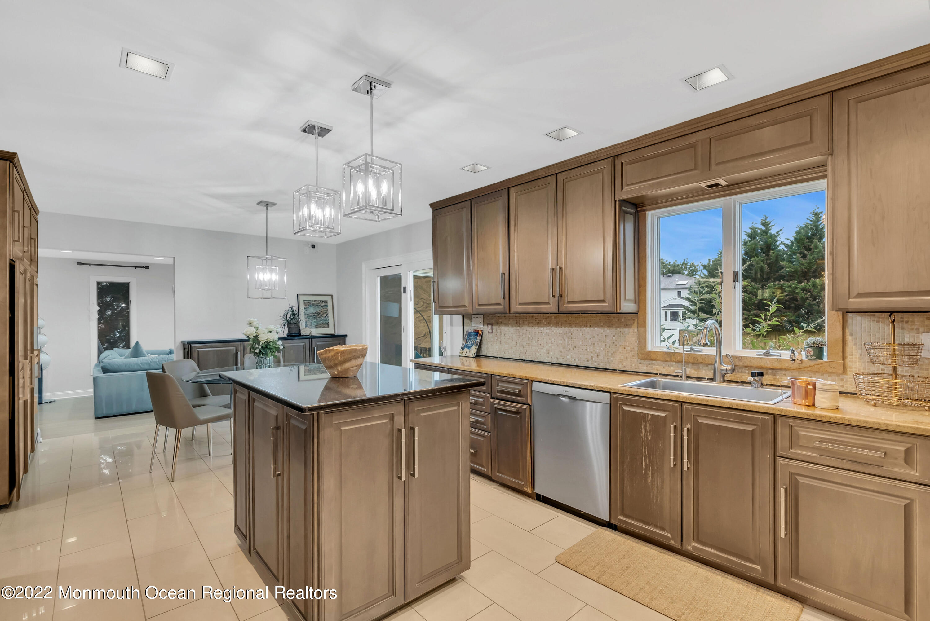 24 Valley Forge Road Eatontown, NJ 07724 - Photo 16 of 40 MJB09019