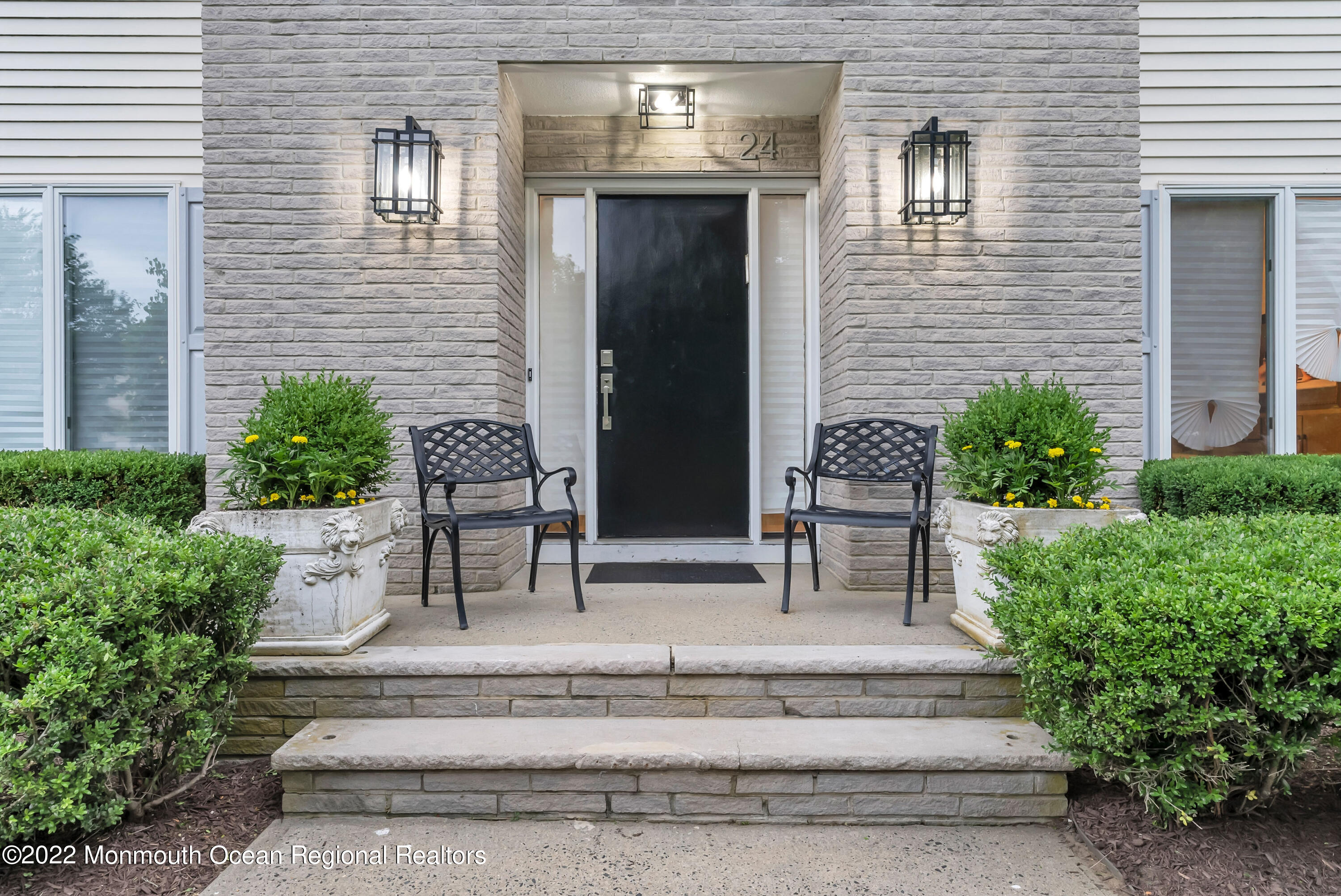 24 Valley Forge Road Eatontown, NJ 07724 - Photo 2 of 40 MJB08914