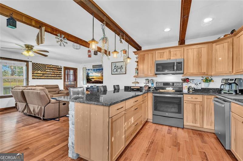340 Tom Bell Road Milner, GA 30257 - Photo 13 of 34