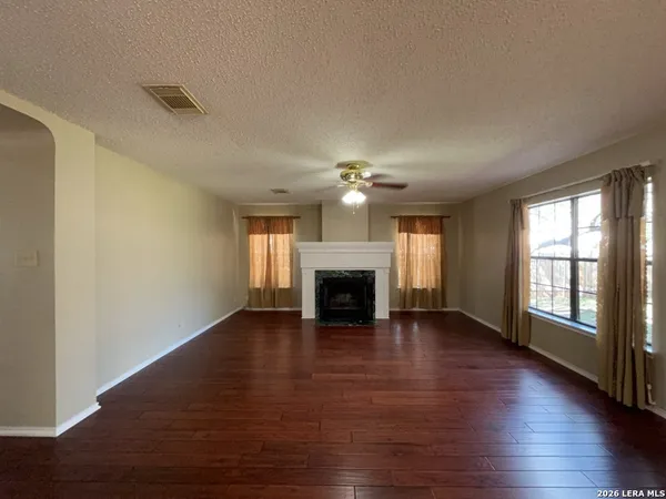 $2,350 | 18634 Redriver Trail, San Antonio, TX 78259