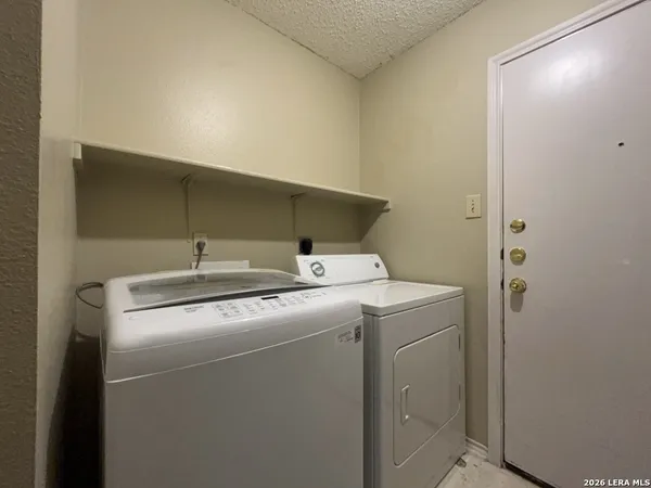 $2,350 | 18634 Redriver Trail, San Antonio, TX 78259