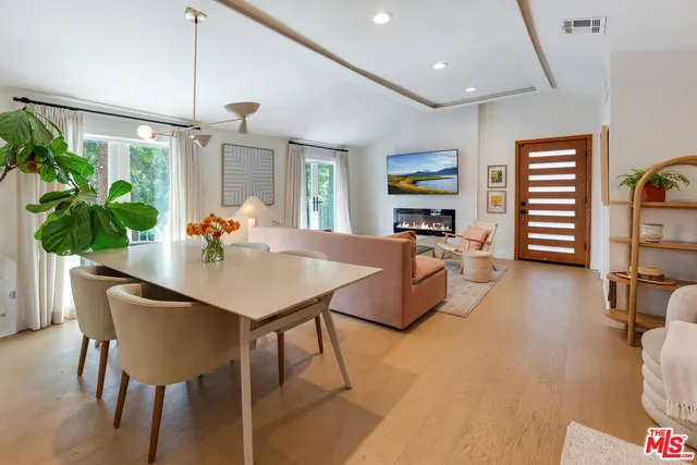 $1,899,000 | 1758 Prospect Drive, Los Angeles, CA 90046