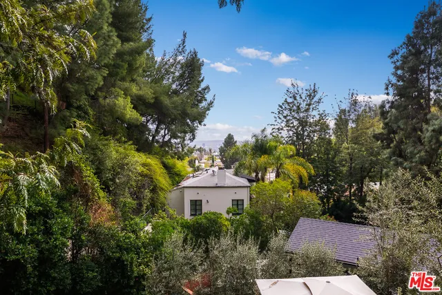 $1,899,000 | 1758 Prospect Drive, Los Angeles, CA 90046