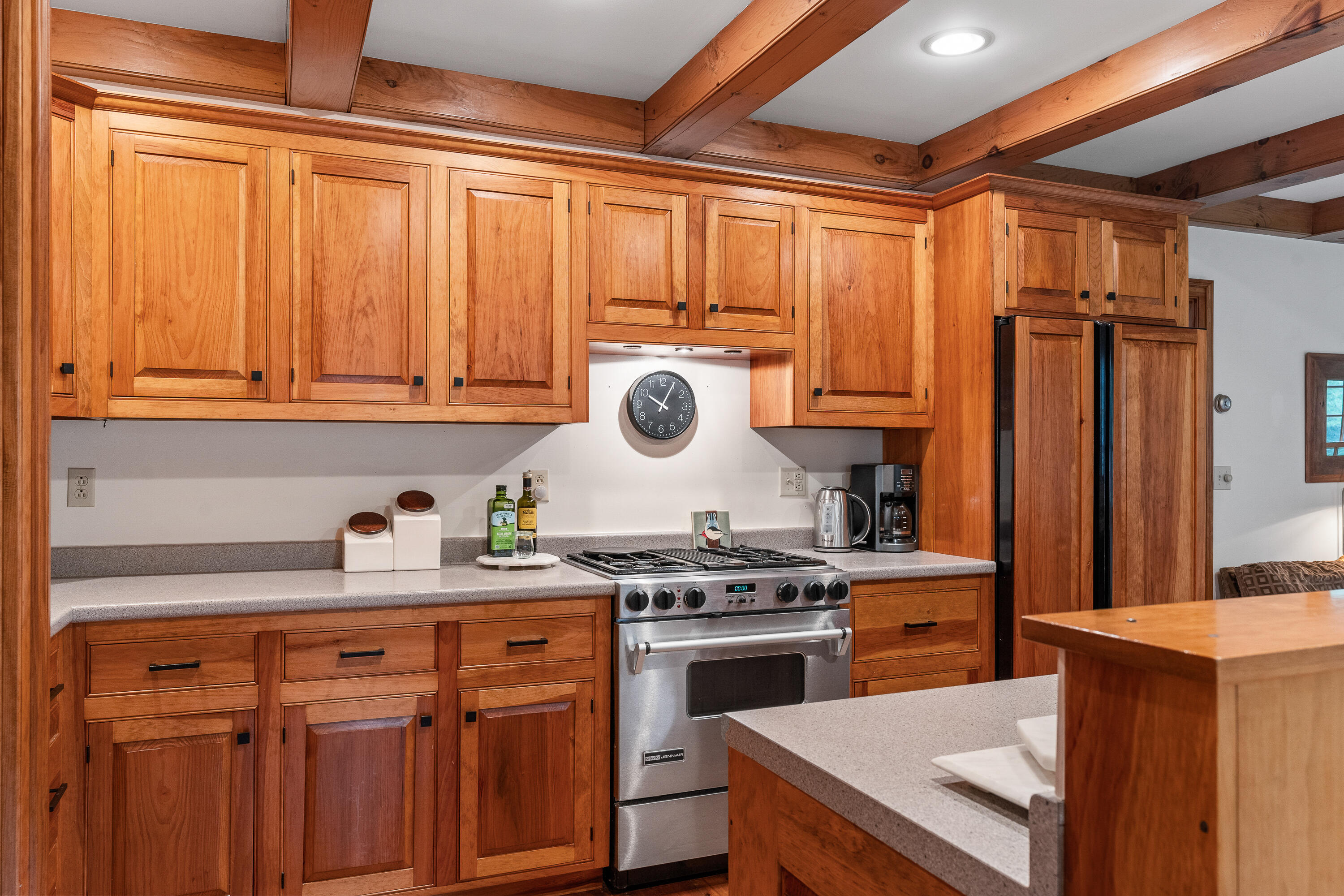 591 Cundy's Harbor Road Harpswell, ME 04079 - Photo 15 of 59 Gas range
