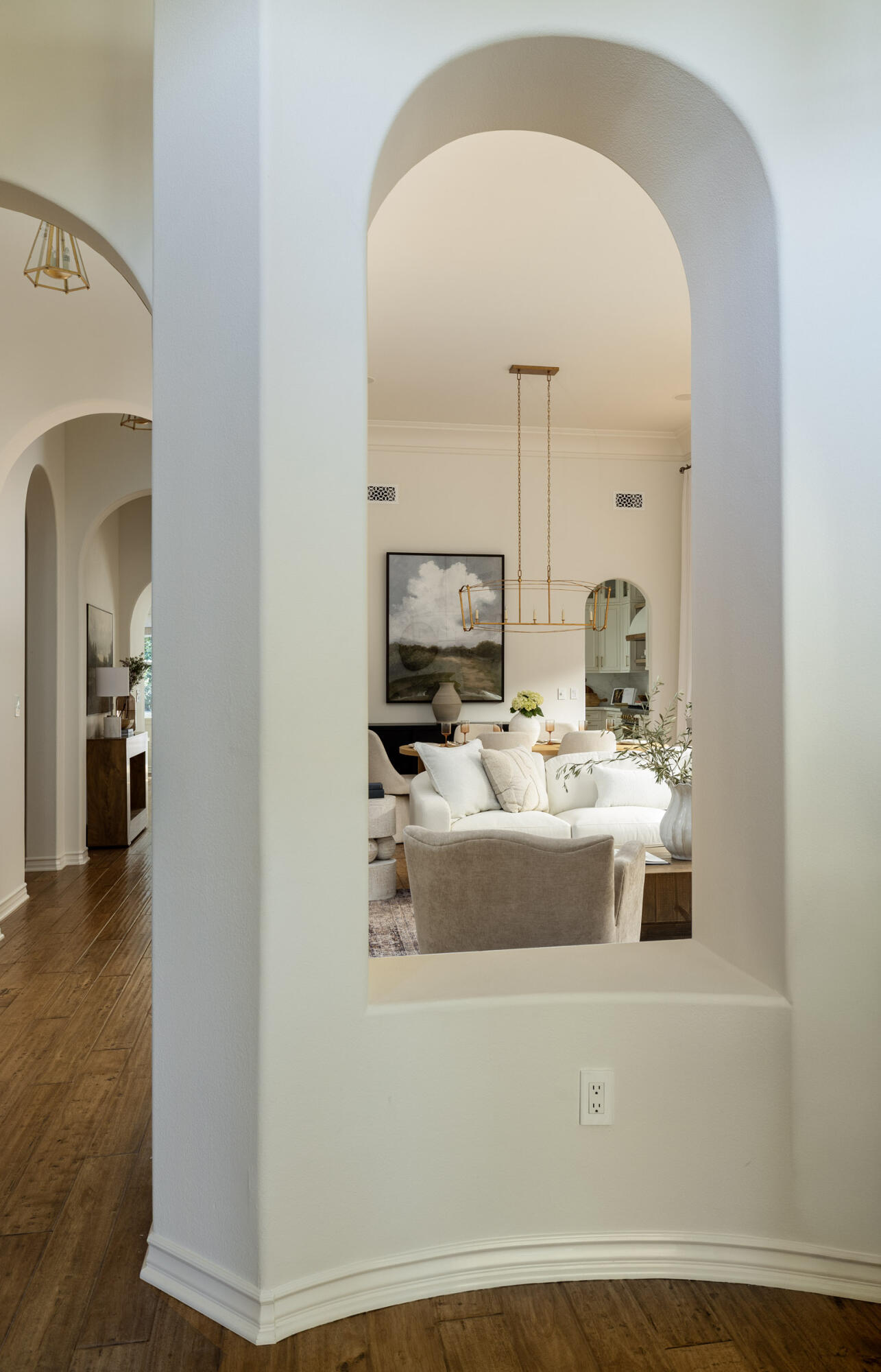 271 King Daniel Lane Goleta, CA 93117 - Photo 4 of 34 Beautiful Archways