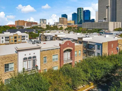 $269,950 | 950 Henderson Street, Unit 1214, Fort Worth, TX 76102
