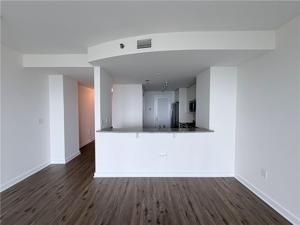 3338 Peachtree Road Northeast, Unit 3302 Atlanta, GA 30326 - Photo 2 of 27
