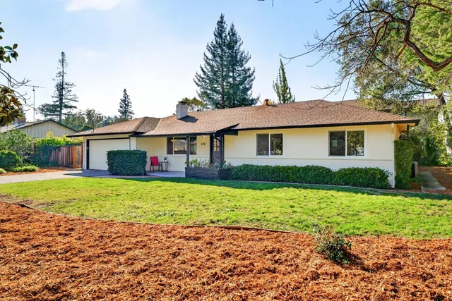 $3,998,000 | 678 Benvenue Avenue, Los Altos, CA 94024
