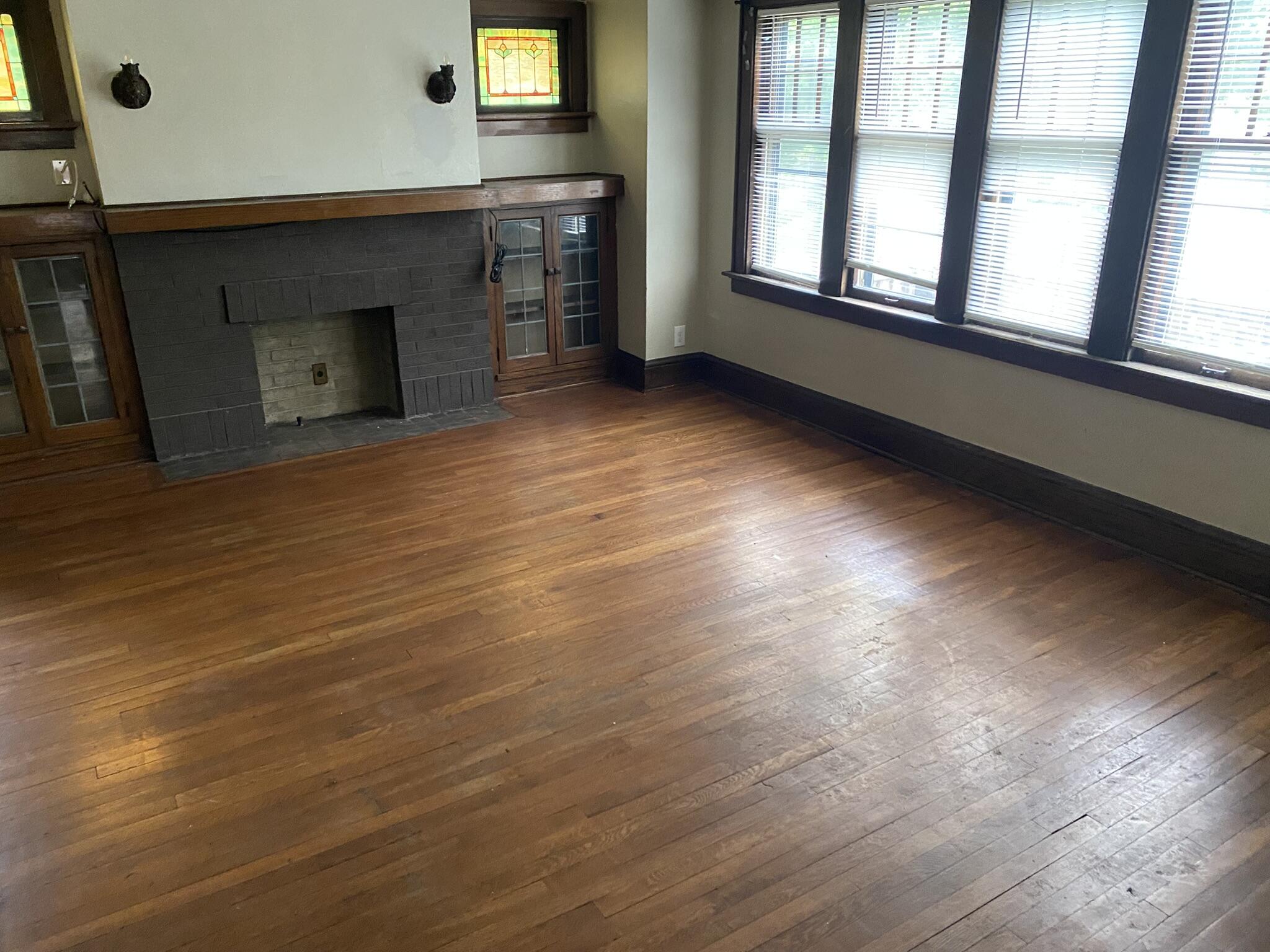 2848 North 50th Street Milwaukee, WI 53210 - Photo 3 of 13 IMG_5282